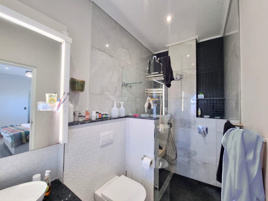 4 Bedroom Property for Sale in Onrus Western Cape